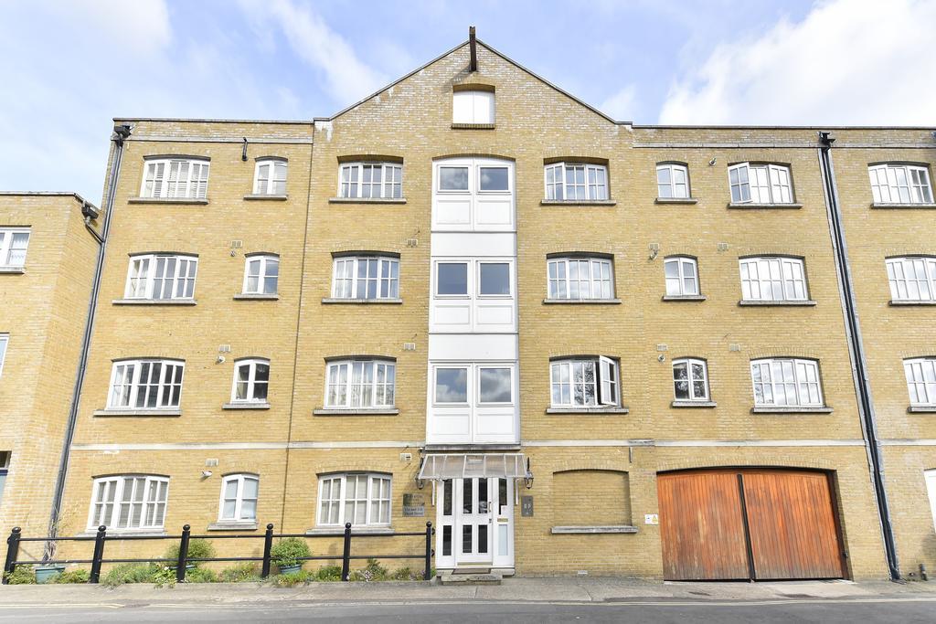 Beautiful Flat With Terrace Daire Londra Dış mekan fotoğraf