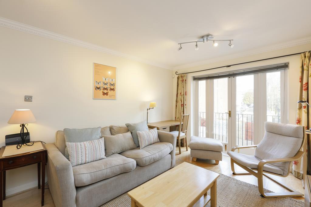 Beautiful Flat With Terrace Daire Londra Dış mekan fotoğraf